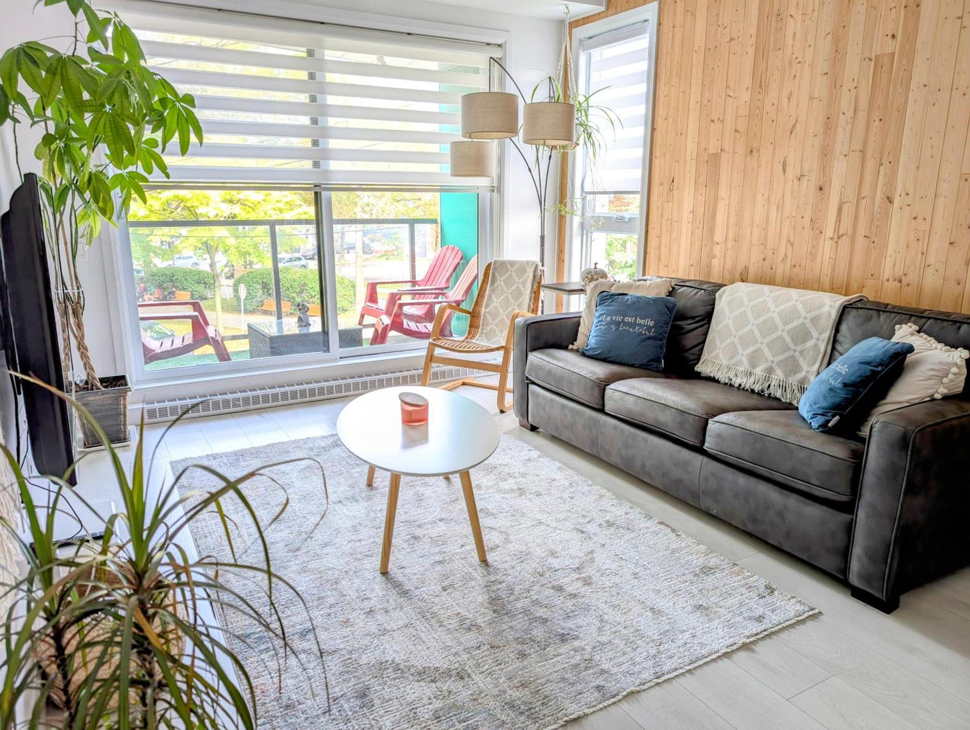 La Vie Est Belle: Free Parking, Gym, Rooftop Terrace ควิเบกซิตี้ ภายนอก รูปภาพ
